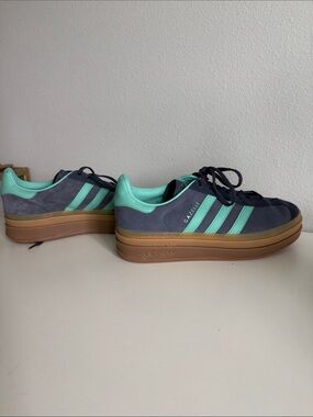 adidas Gazelle Platform Sneaker in Navy & Mint Green